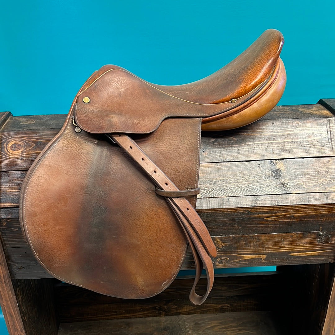 Crosby Close Contact Saddle