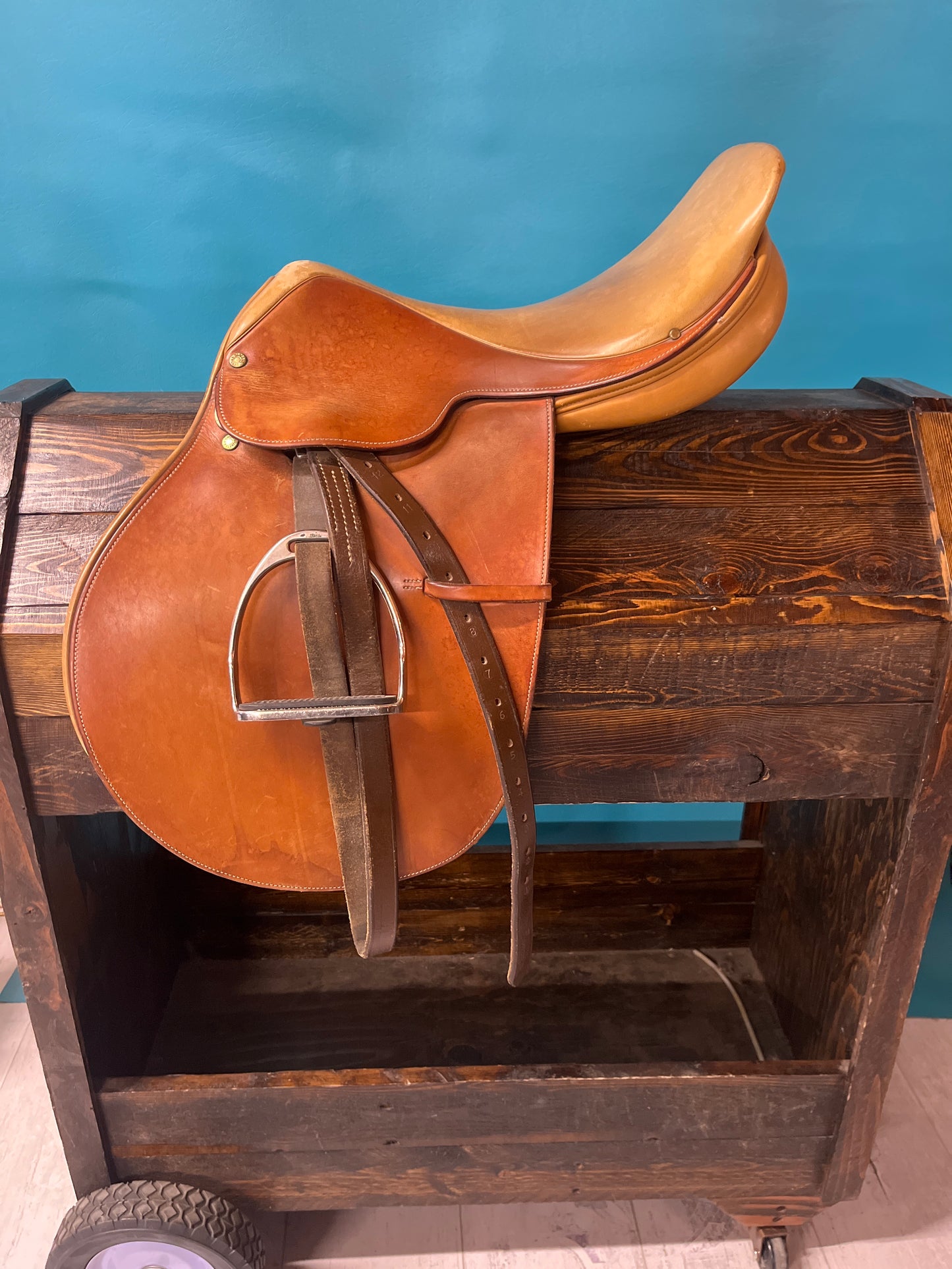 Crosby Hunterdon Close Contact Saddle