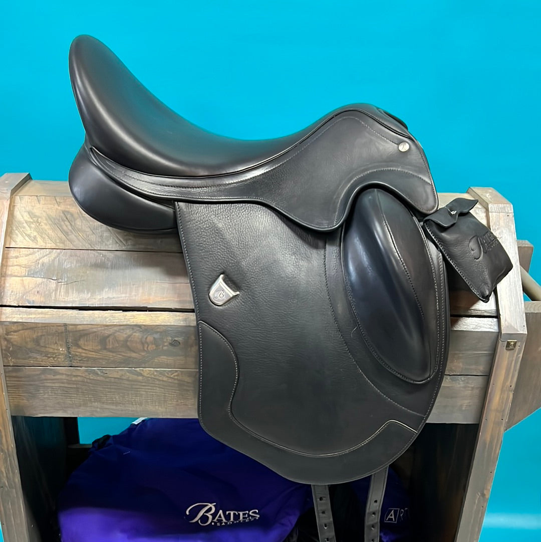 Bates Artiste Monoflap Dressage Saddle, 1- 17/17.5