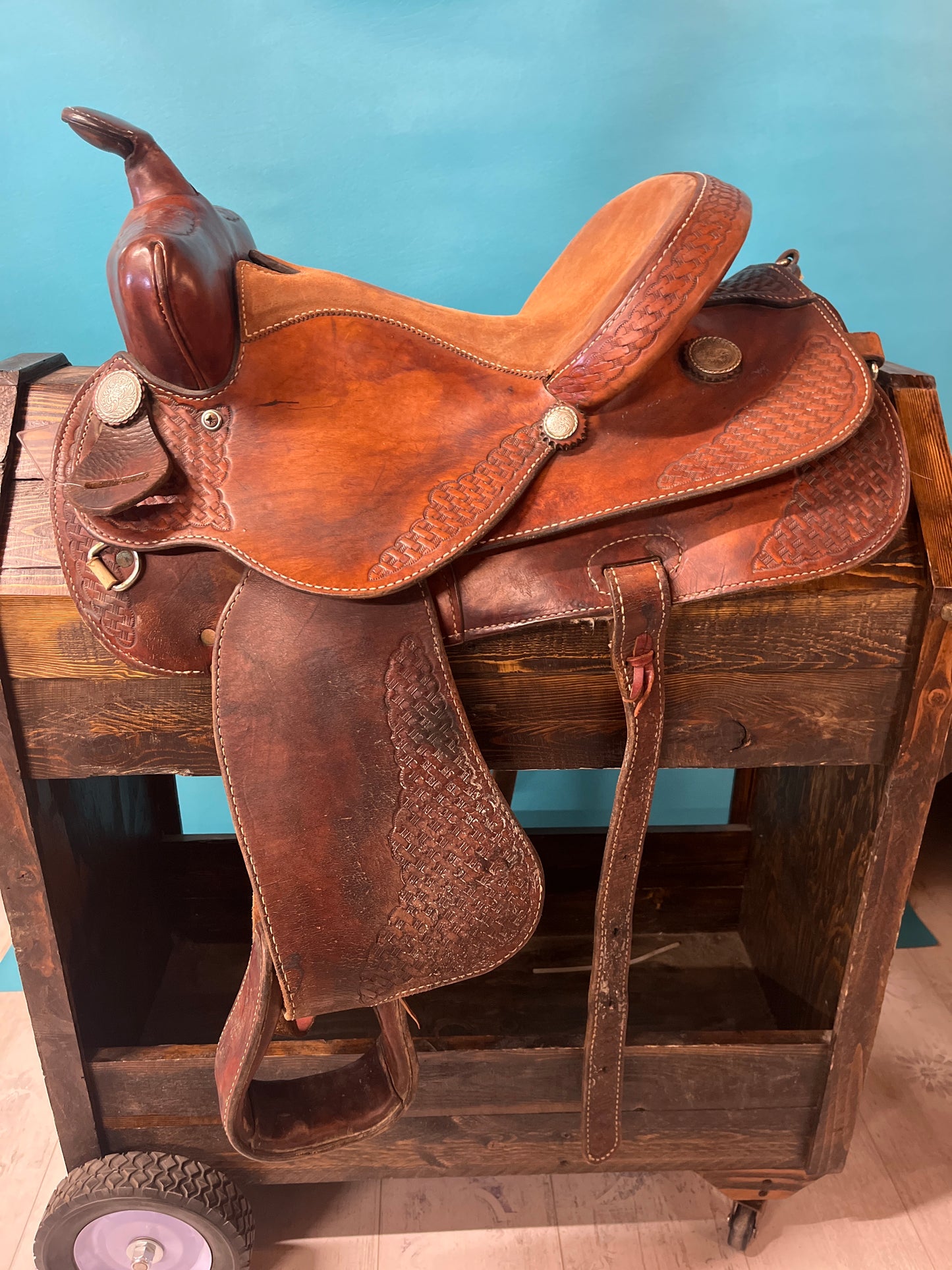 No Makers Mark Trail Saddle