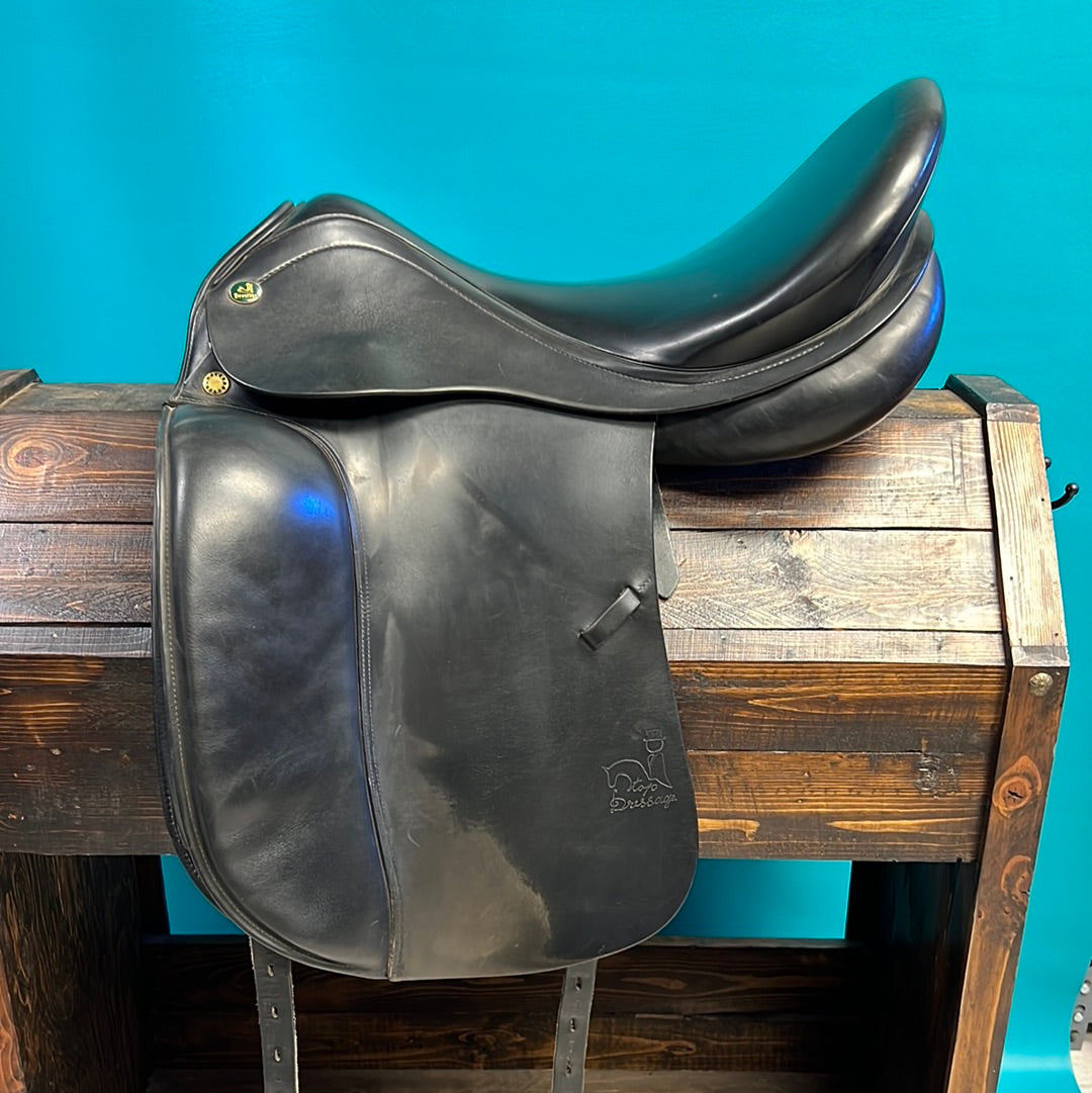Prestige Dressage Saddle
