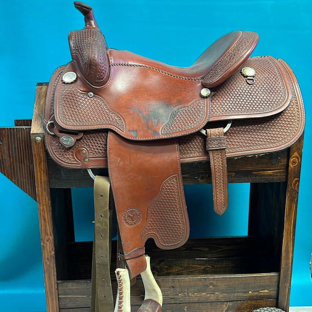 Circle Y Reining Saddle