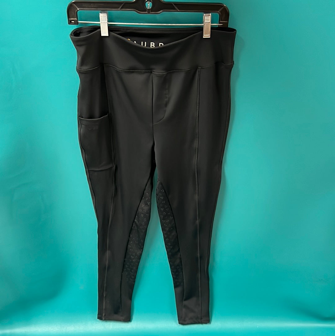 Black Aubrion Hudson, L