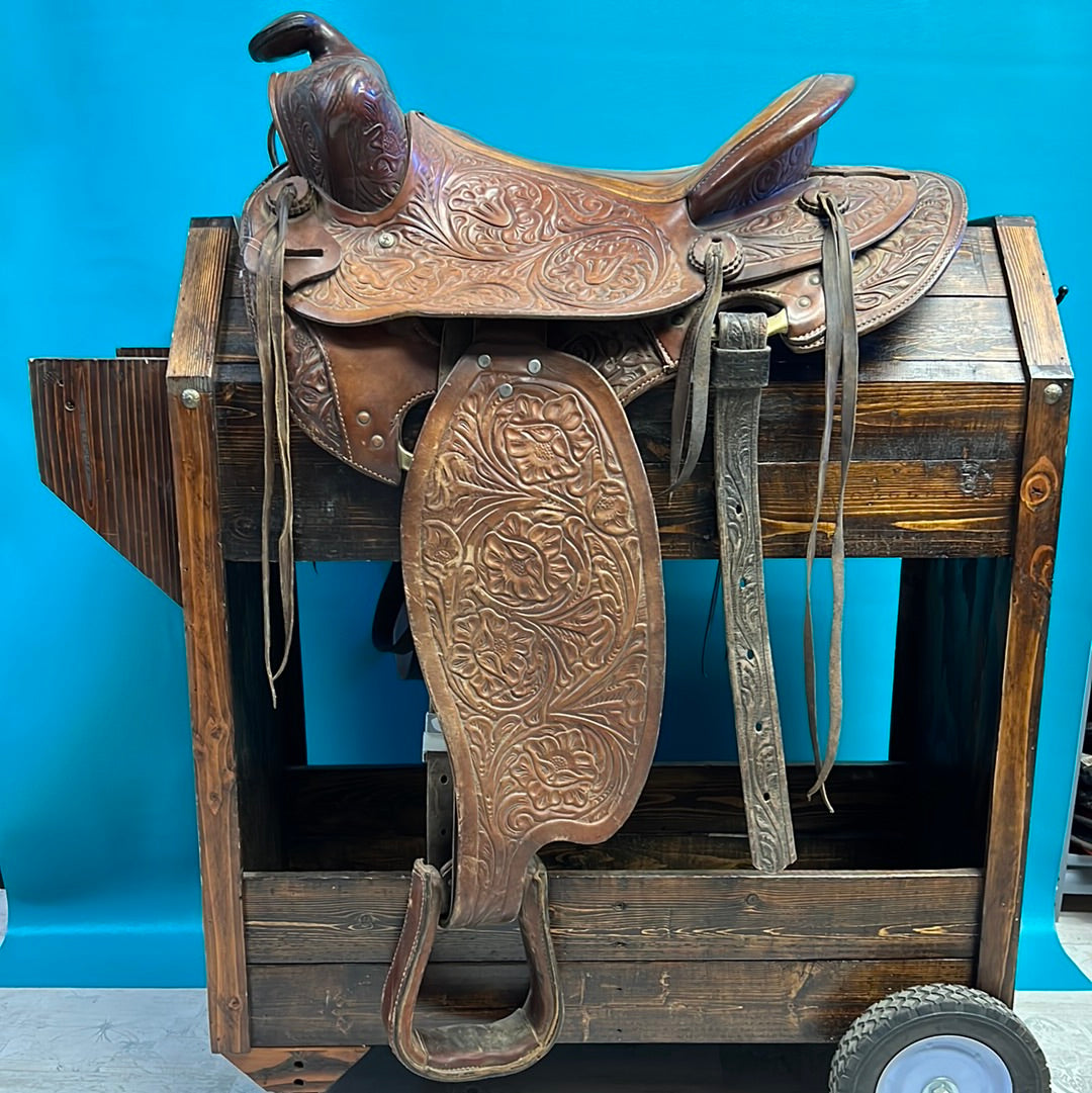 Ranch Saddle
