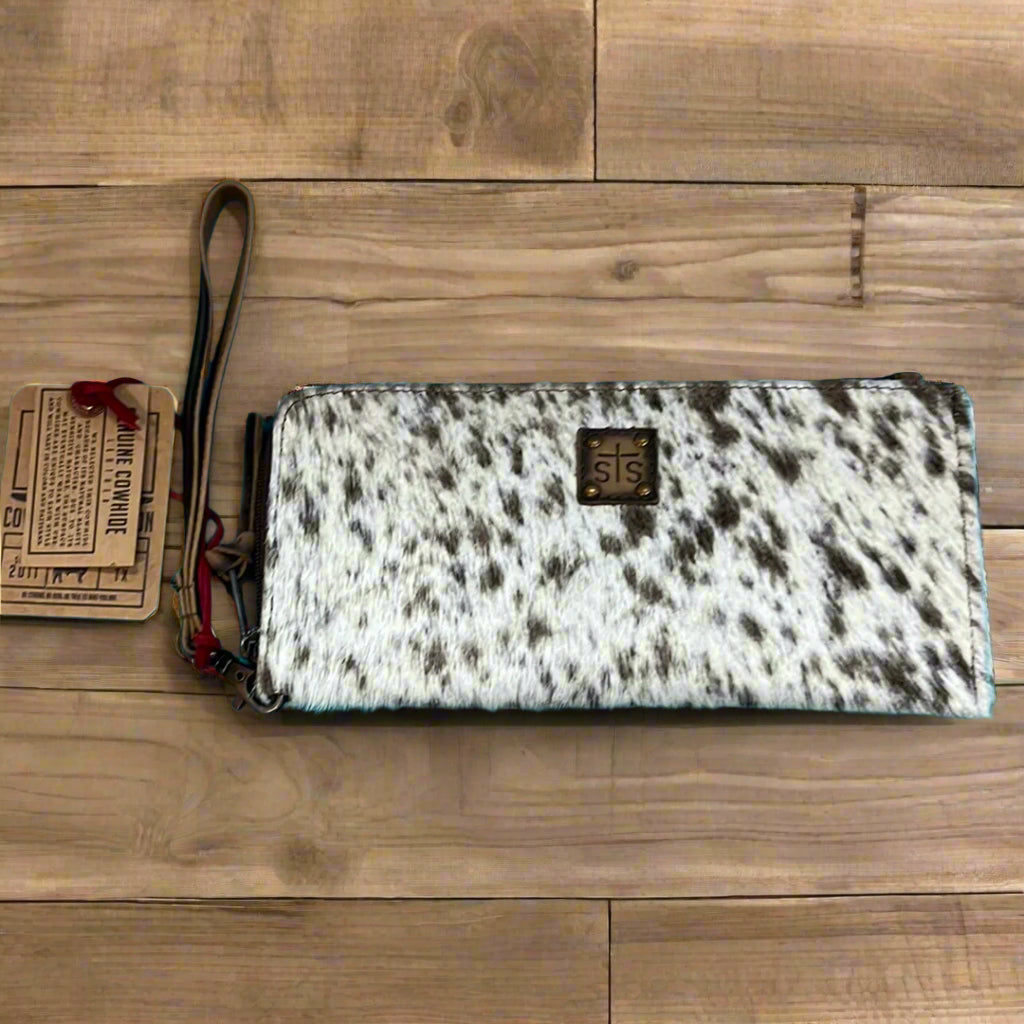 STS Classic Cowhide Clutch
