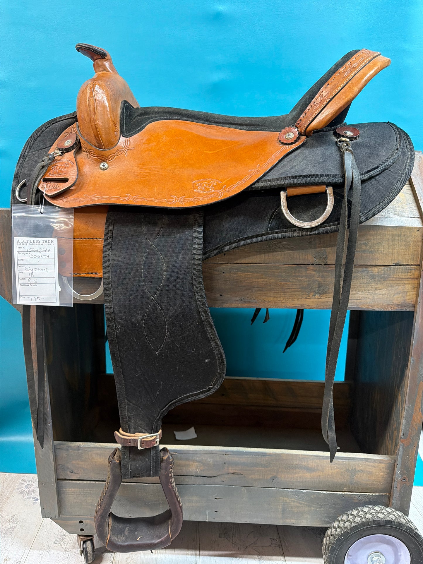 Wyoming Western Saddles, 18"