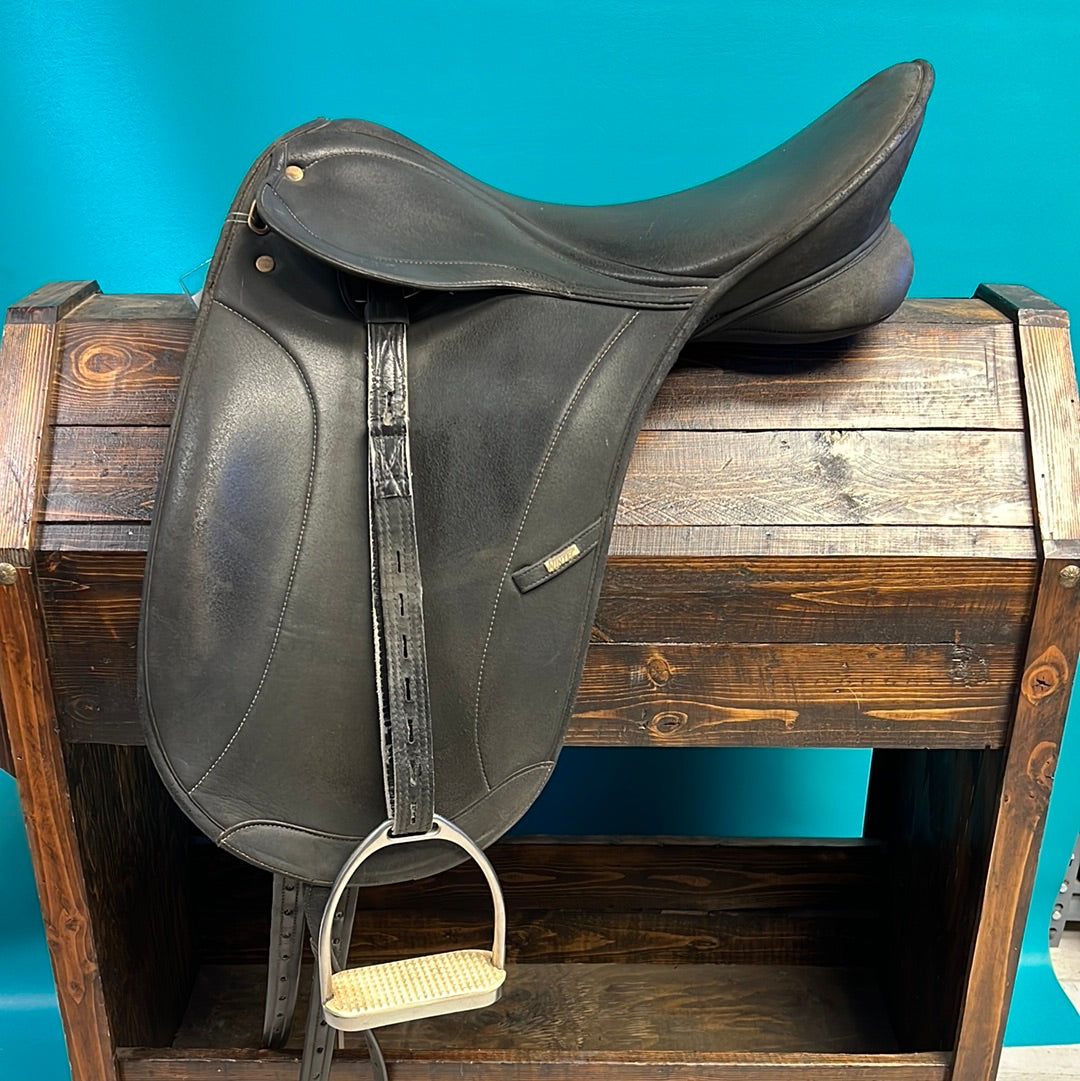 Wintec Pro Dressage Saddle
