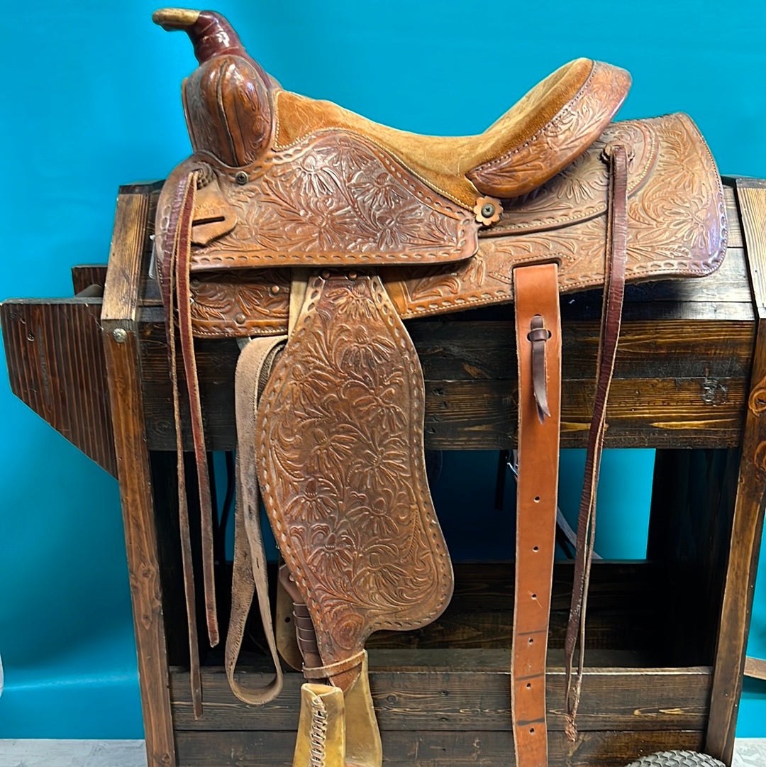 Roping/Ranch Saddle