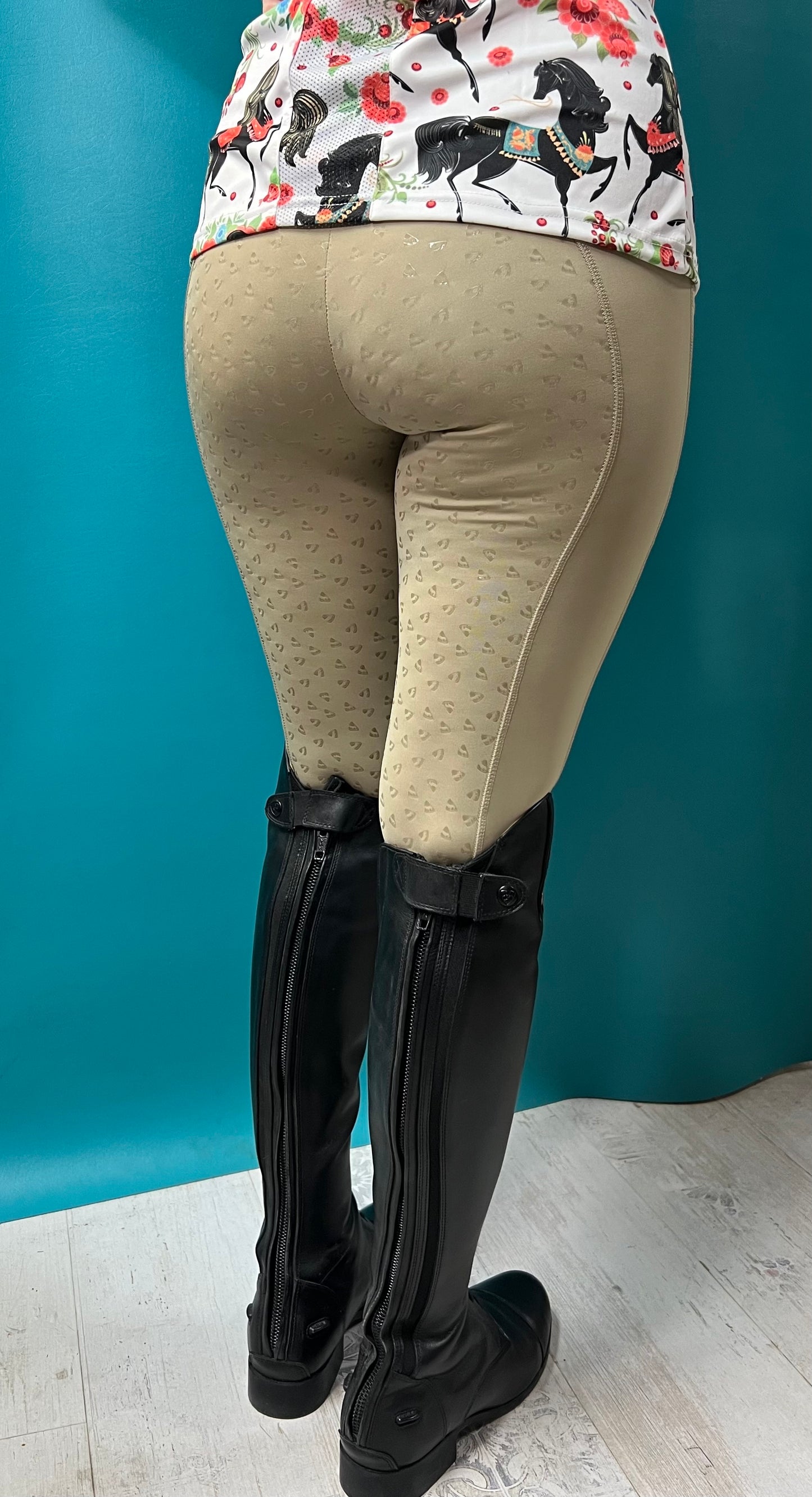 Beige Aubrion Hudson, L