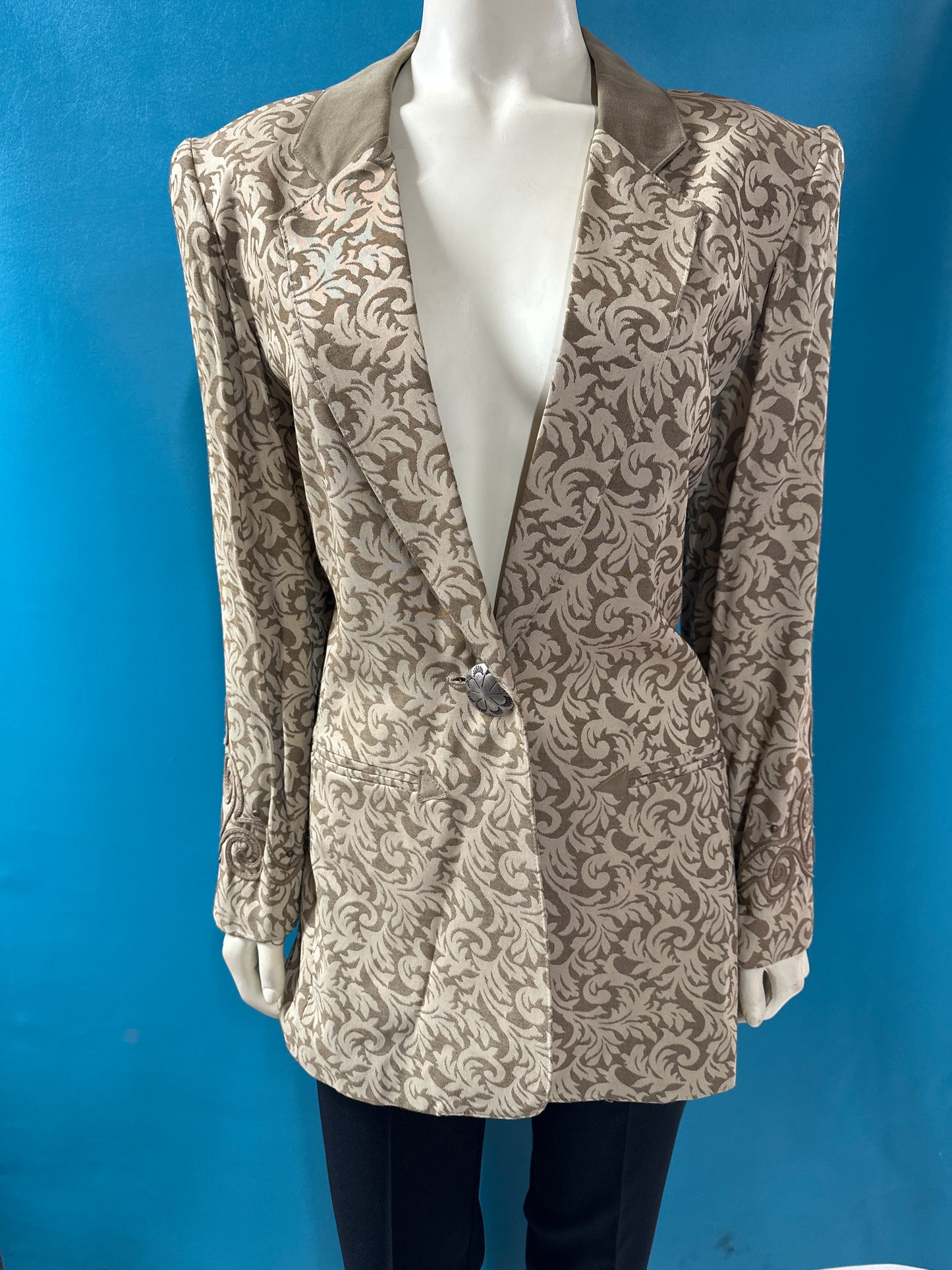 Show jacket, L