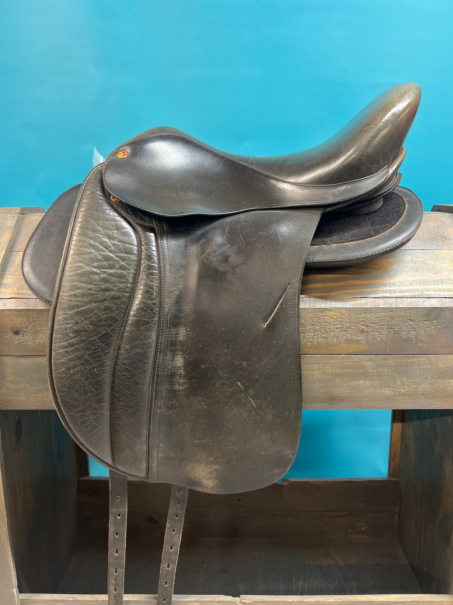 Black Reactor Panel Baker Alexandra Dressage Saddle, 17.5"