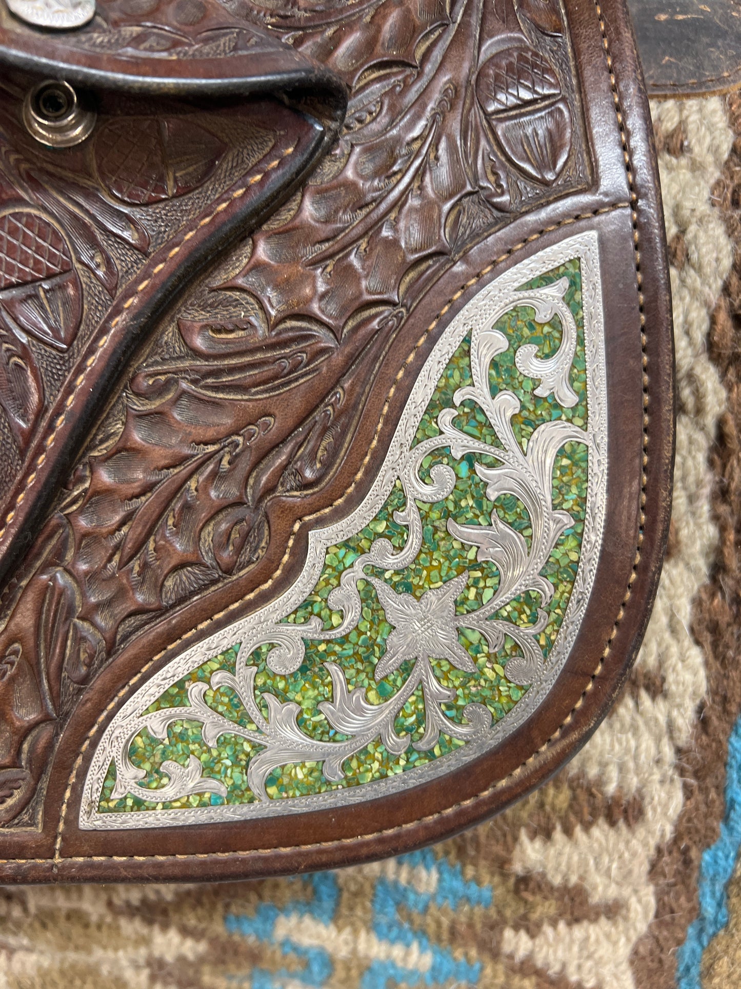 Victor Equitation Saddle, 16