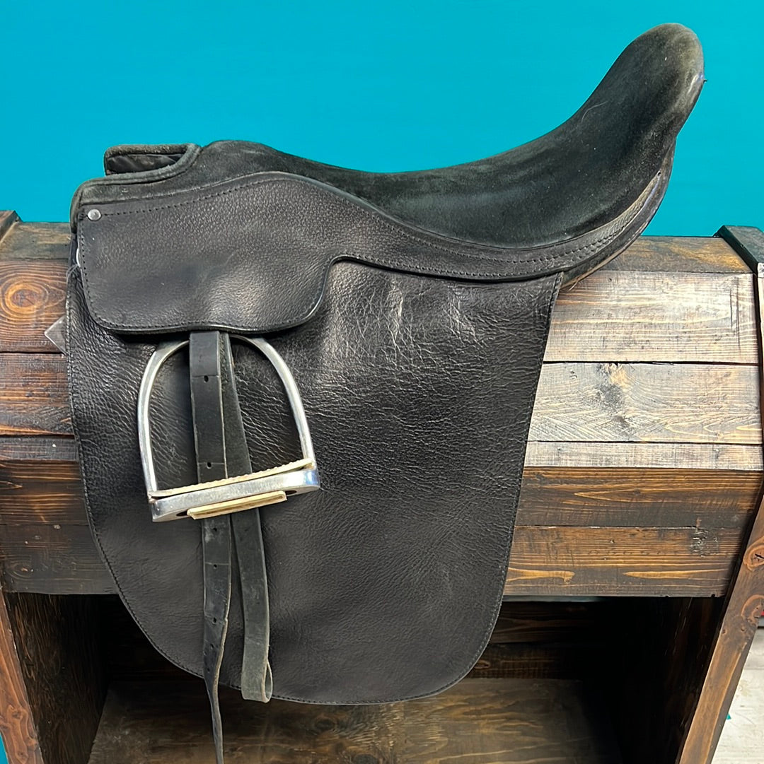 Saddle Seat Saddle