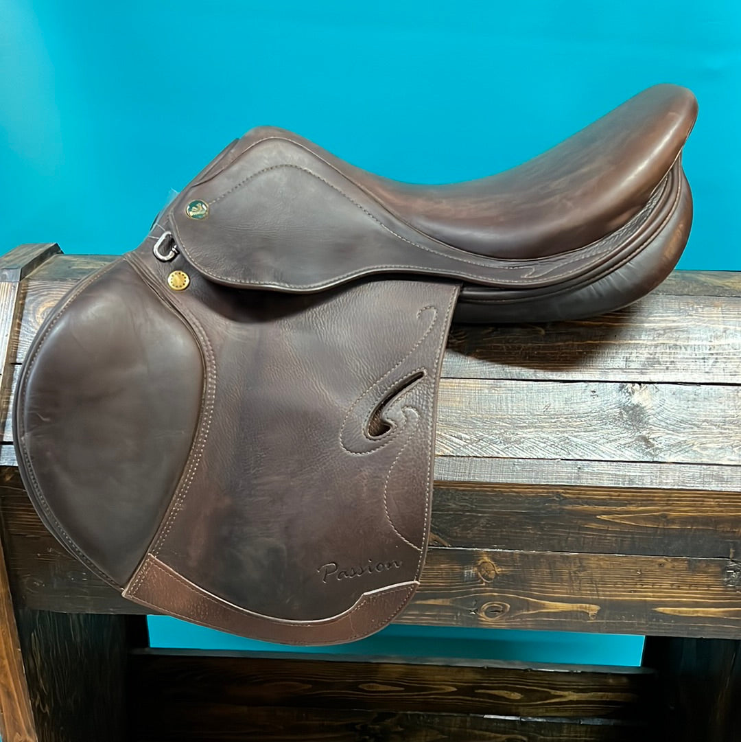 Prestige Passion Jump Saddle