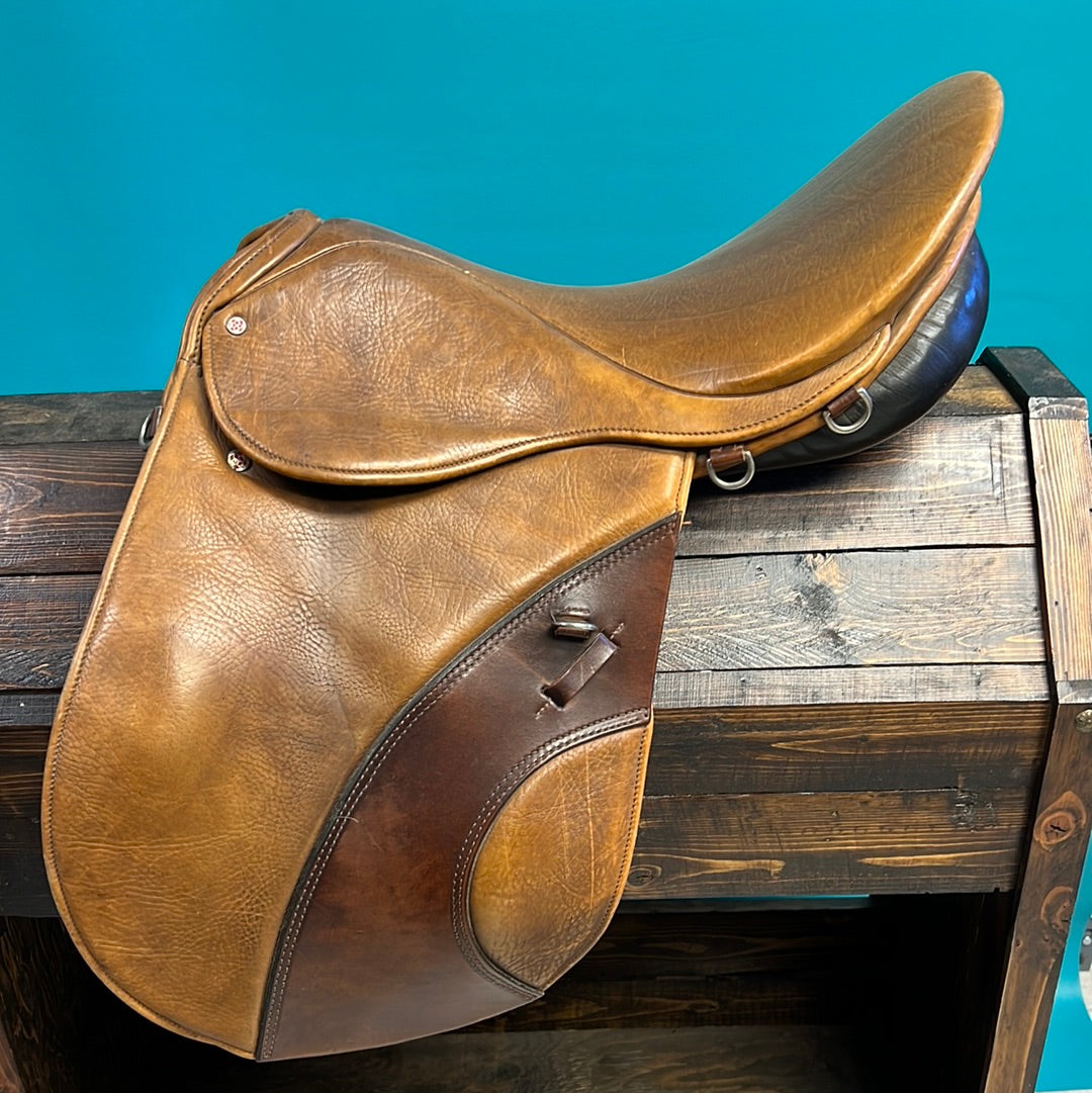 Courbette Dressage Saddle