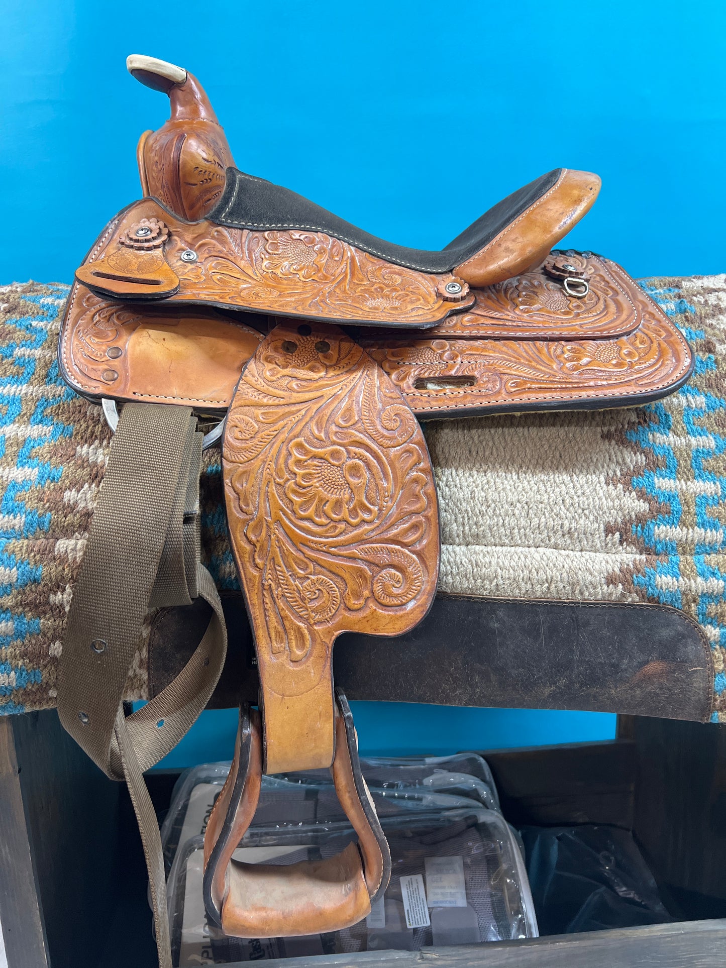 Circle Y Western Saddle, 12"