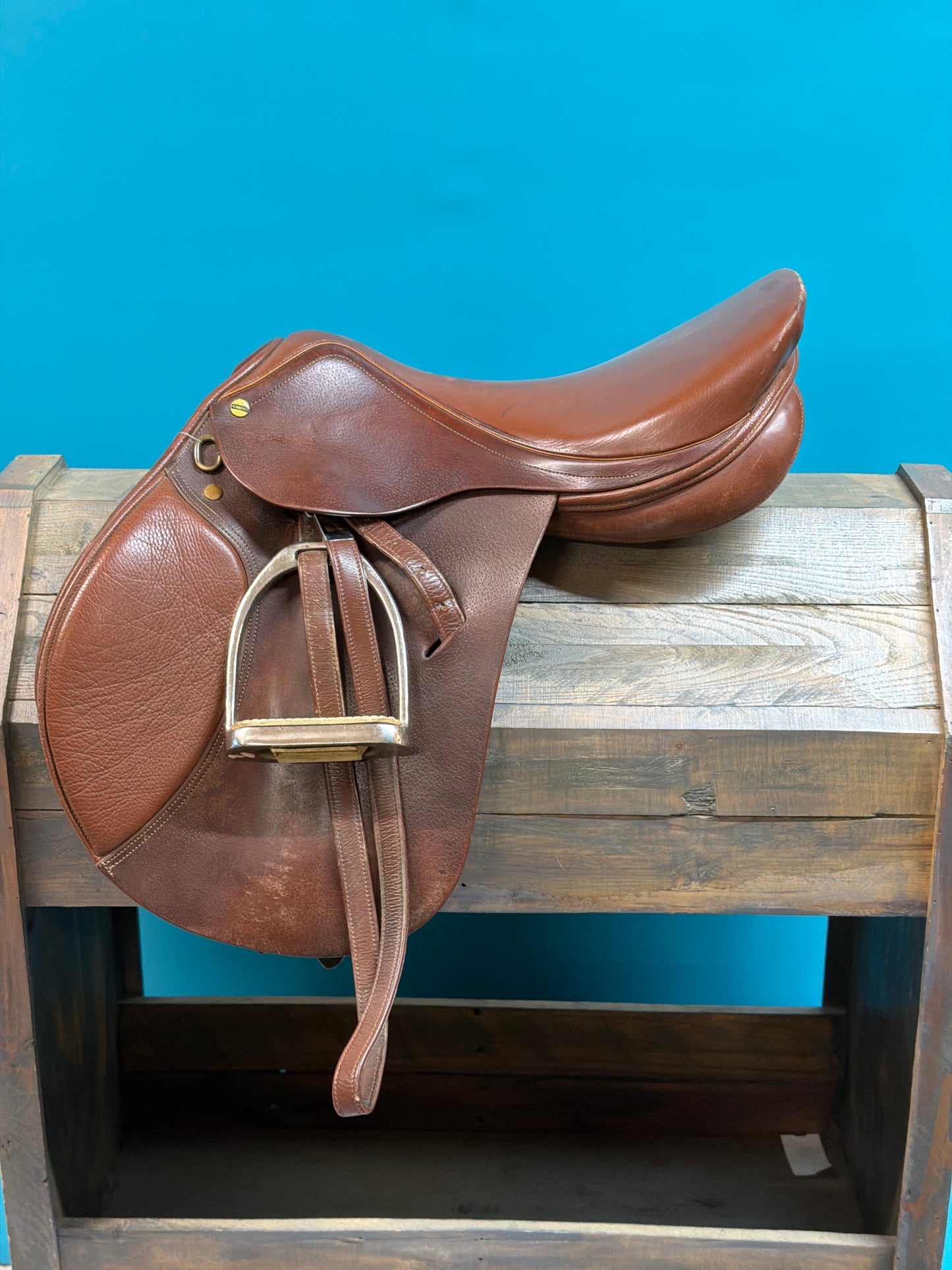 Brown Henri De Rivel Close Contact Saddle, 17.5