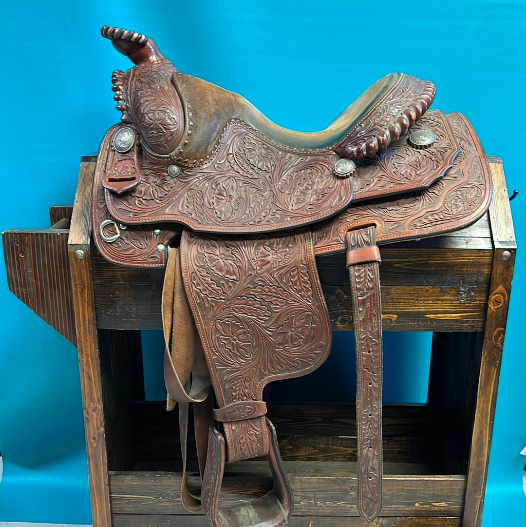 Champion Equitation Saddle