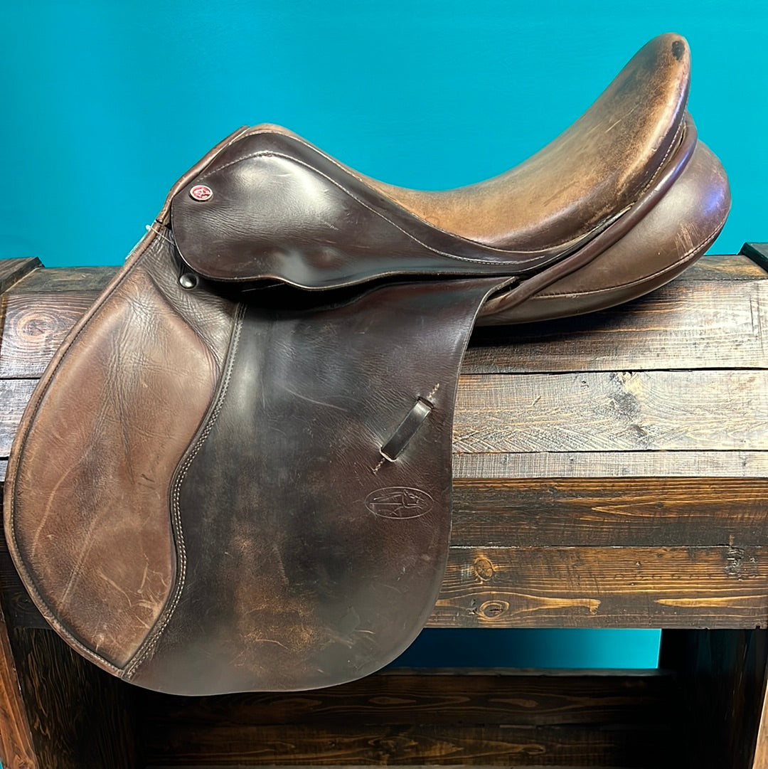 Courbette All Purpose Saddle