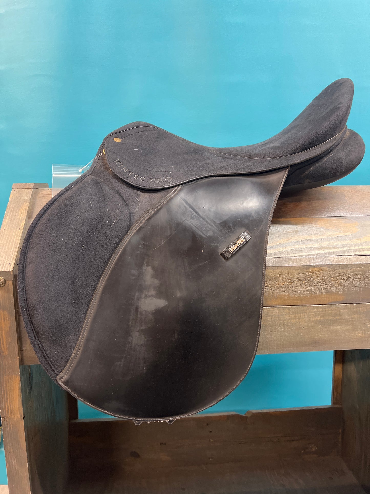 Black Wintec All Purpose Saddle, 17.5