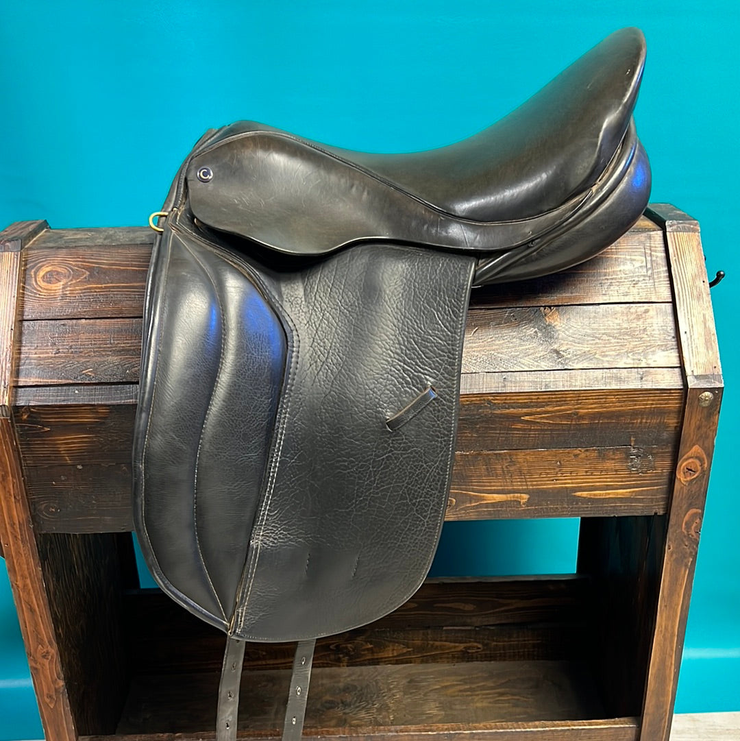 JRD Dressage Saddle