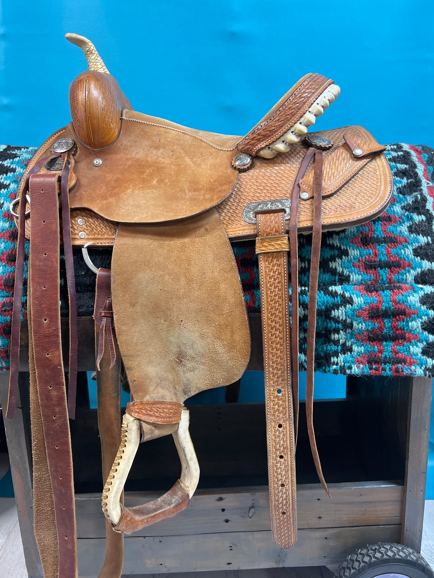 Crates Rough Out Trail Saddle, 14"