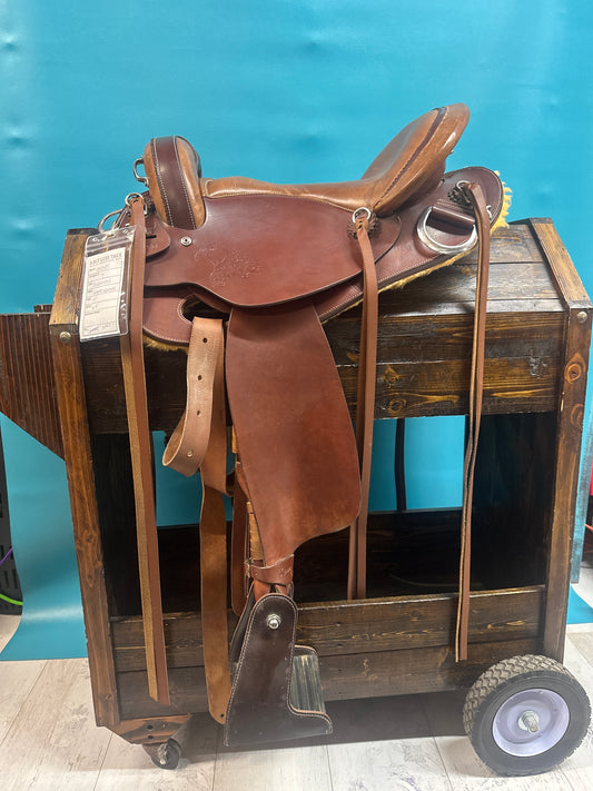 Valerie Kanavy Endurance Saddle, 15"