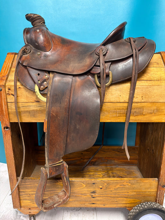 Vintage saddle, 14