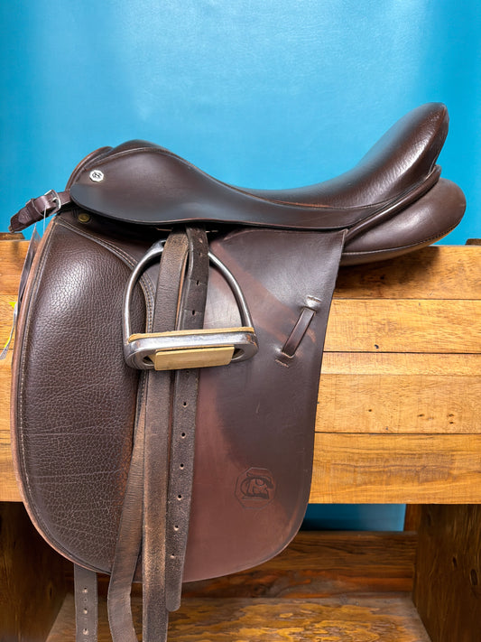 Cliff Barnsby Dressage Saddle, 17.5