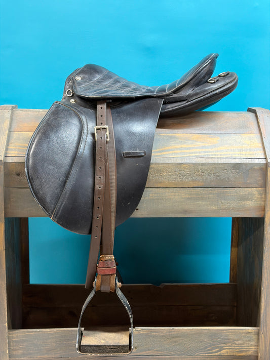 Black No Maker Mark Endurance Saddle, 16"