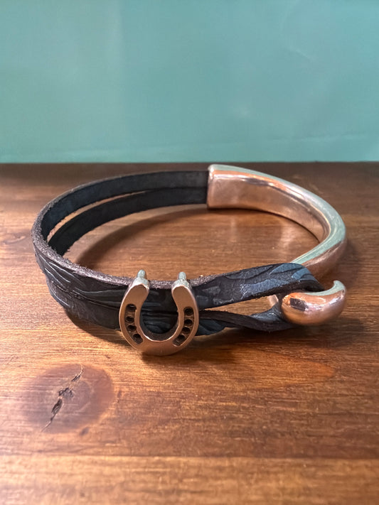 blue Montana Leather bracelet, M 7.5"