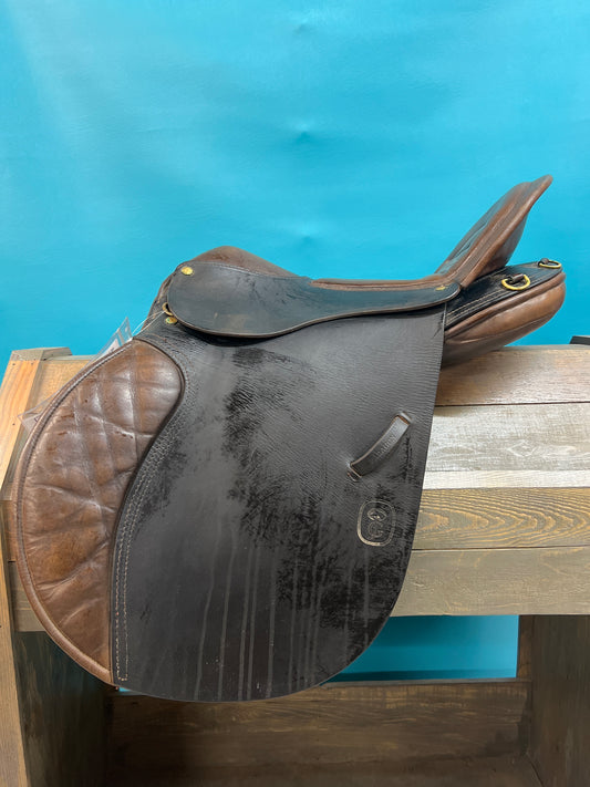 Brown John Goodwin English endurance saddle, 17