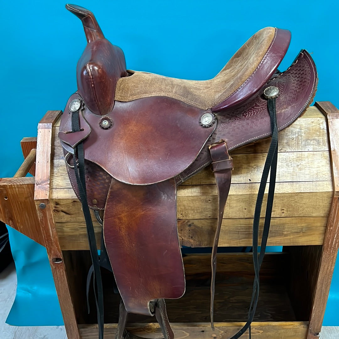 Barrel Saddle