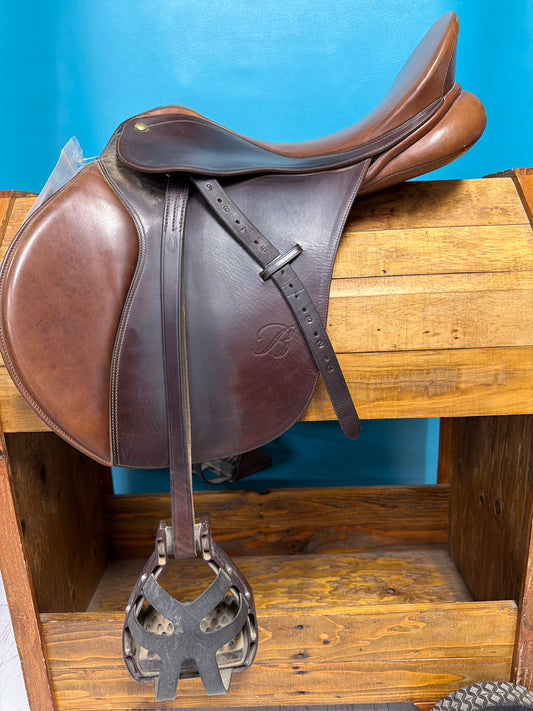 Bates Caprilli Close Contact Saddle, 17
