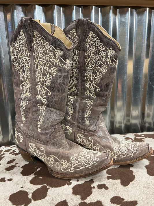 Floral Embroidered Corral Western Boots