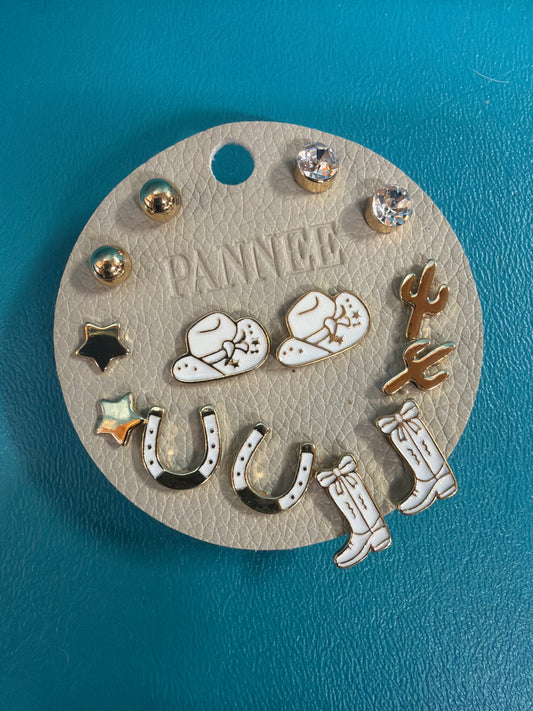 Pannee Western Earring Set