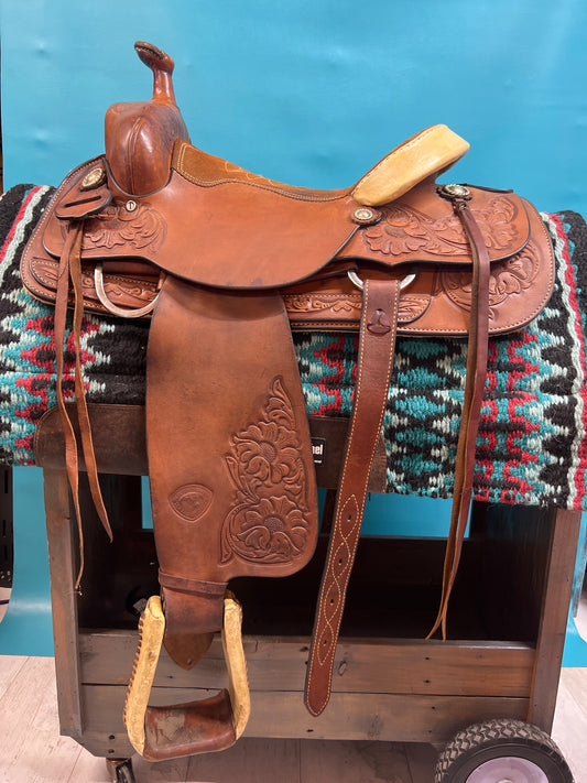 Hereford Trail saddle, 15.5