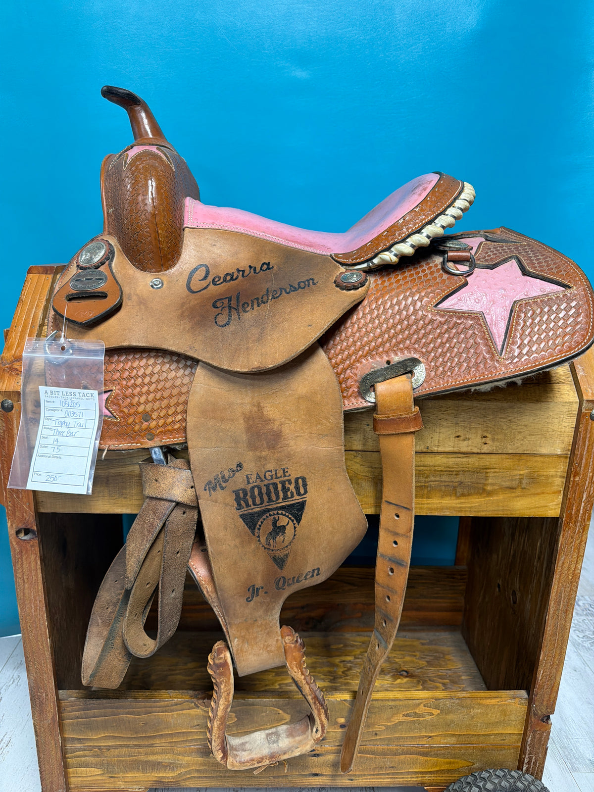 Three Bar Saddlery Trophy trail saddle, 14