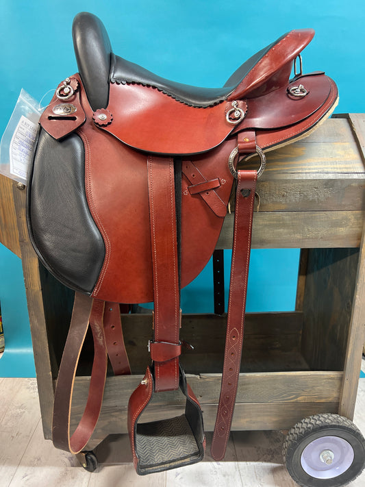 Tasmiya Enterprises Endurance Saddles, 15.5