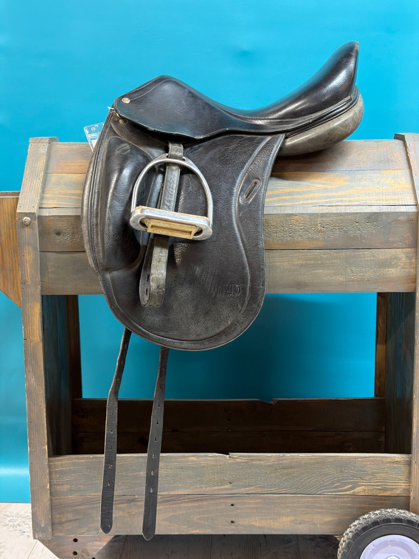 CWD Dressage Saddle, 17.5
