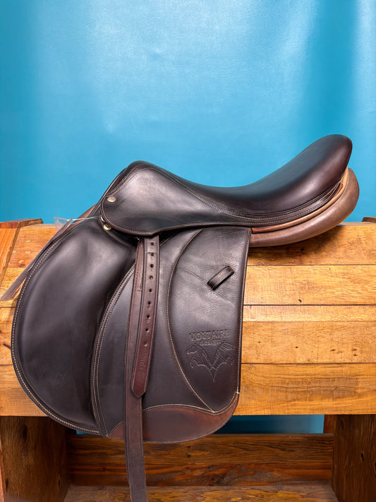 Voltaire Close Contact Saddle, 17.5