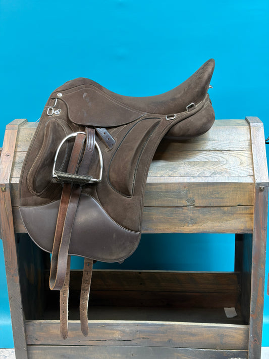 Brown Wintec Pro Endurance, 18