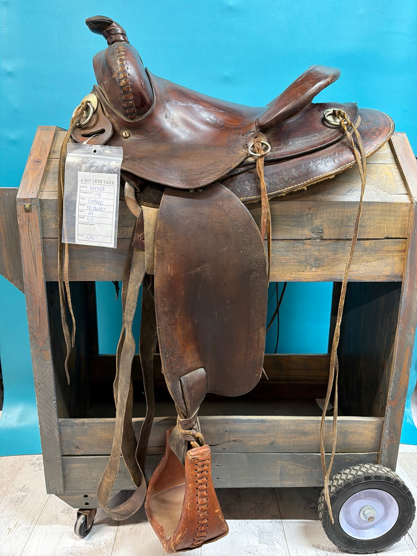 No Makers Mark Vintage saddle, 14
