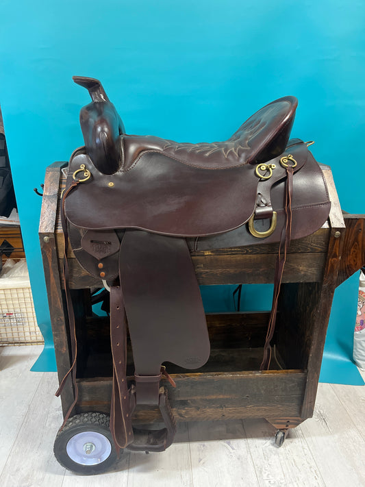 Tucker Mule Saddle