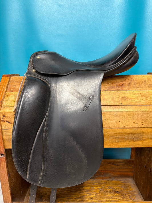Passier Dressage Saddle, 18.5