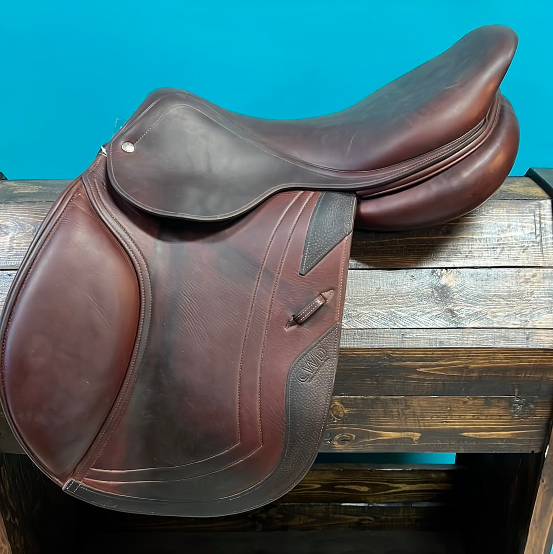 CWD Jump Saddle