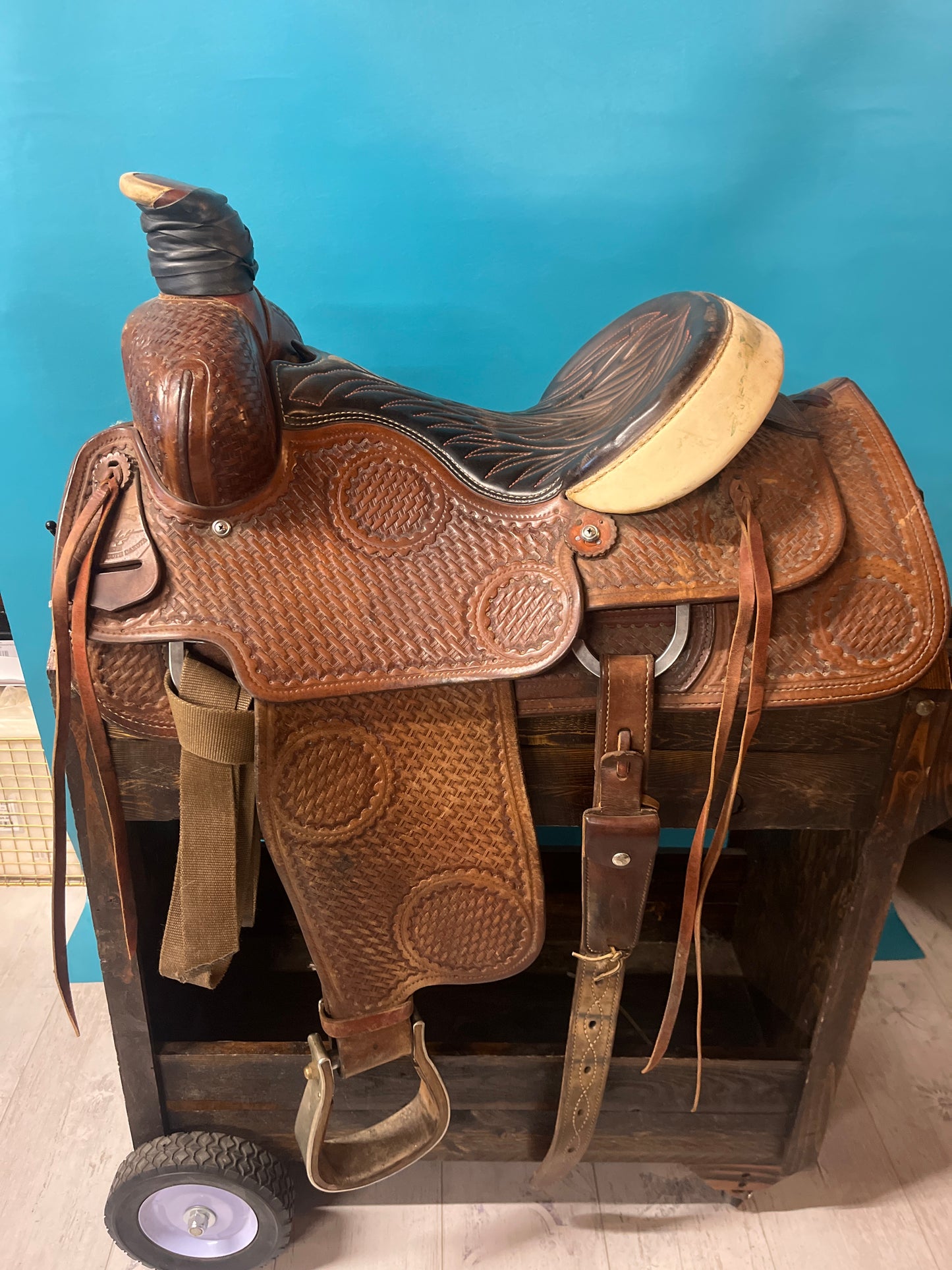 Mike Schultz Roping Saddle