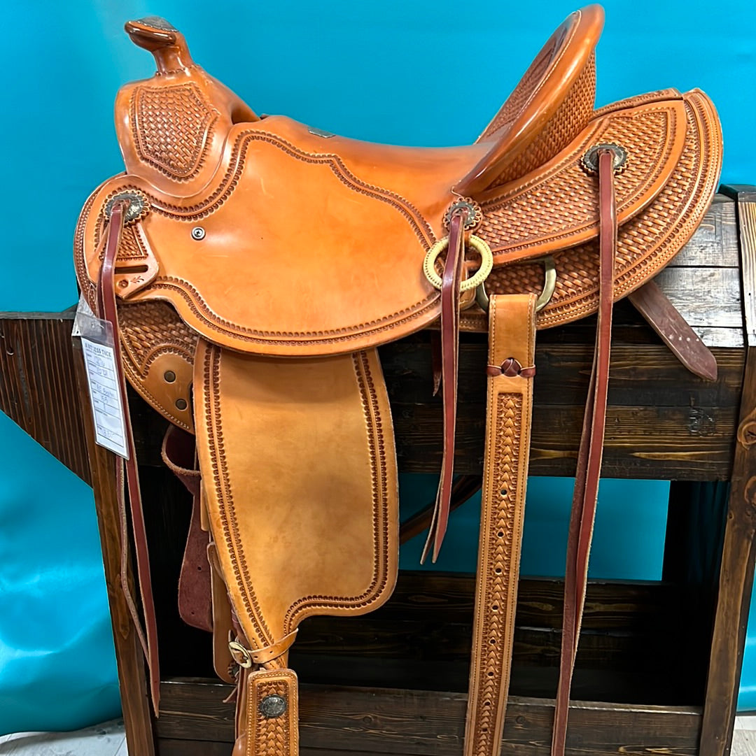 R E Beahm Western Saddle