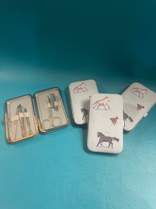 Horse Manicure Kit