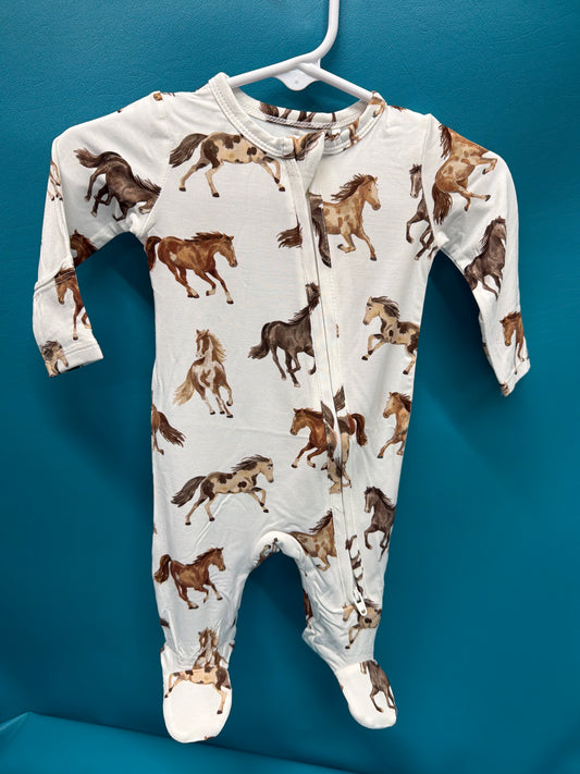 Angel Dear, Wild horse Pajamas